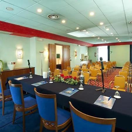 酒店 Castagna Palace & Restaurant
