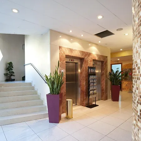 Castagna Palace & Restaurant