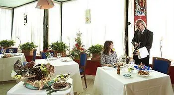 Castagna Palace & Restaurant 3*