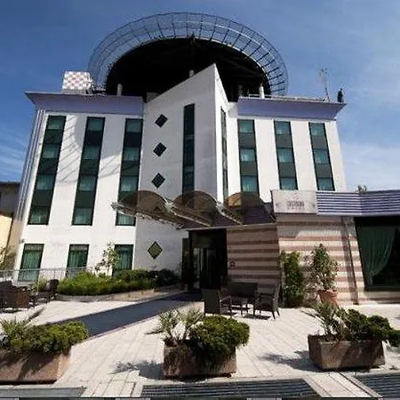 Castagna Palace & Restaurant 酒店 3*
