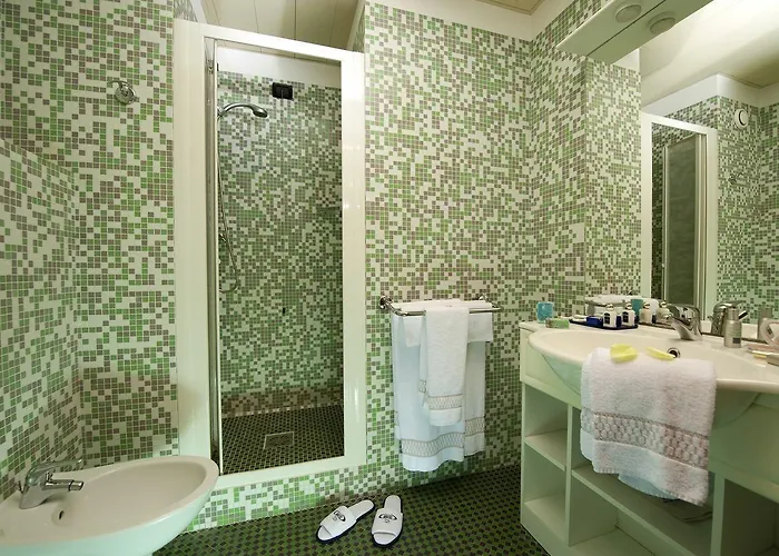 Castagna Palace & Restaurant