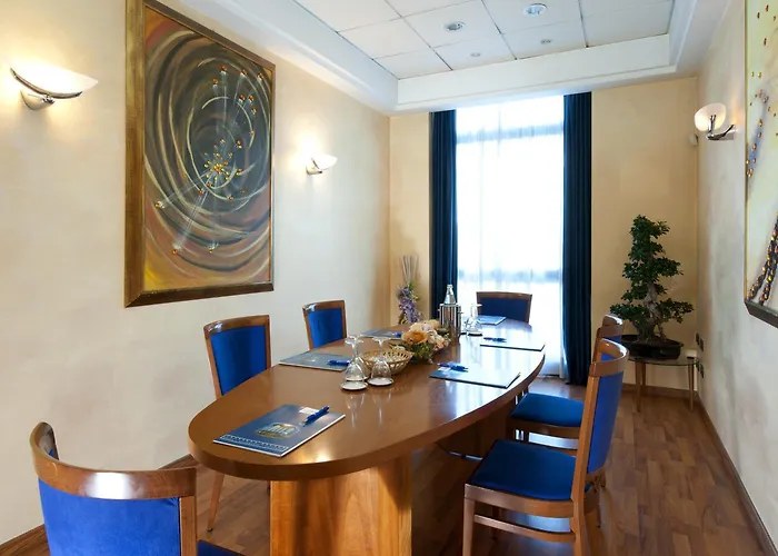 فندق Castagna Palace & Restaurant مونتيكيو ماجوري