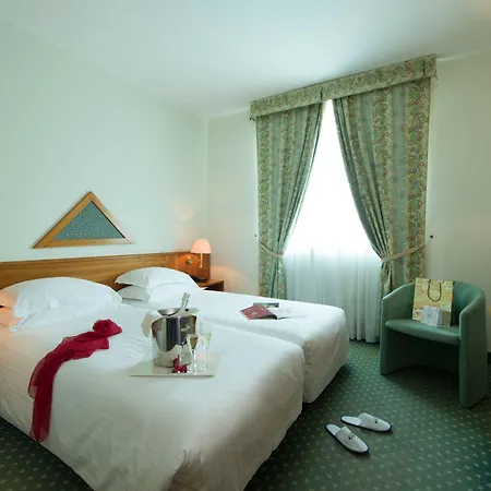 Castagna Palace & Restaurant Hotel Montecchio Maggiore