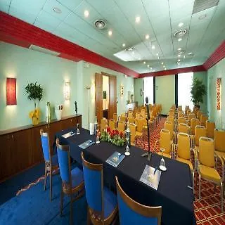 Castagna Palace & Restaurant 호텔 몬테치오마조레