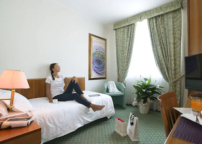 Castagna Palace Hotel&restaurant 3*